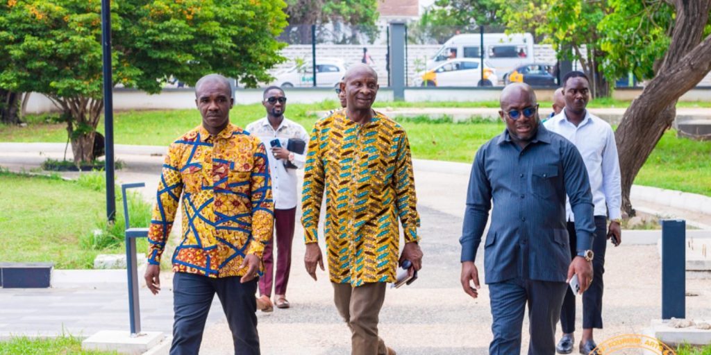 The Minister for Tourism, Arts and Culture and MP for Sekondi, Hon. Andrew Egyapa Mercer has instructed the Director of Kwame Nkrumah Memorial Park to Commence immediate maintenance at the facility. He made this call when he paid a working visit to the park following his notice of a few maintenance gaps on Wednesday, 19th June 2024. This maintenance will encompass procuring additional mowers to ensure the lawns are kept in decent shape, improving their irrigation system, regularly painting the walls, and contracting professional cleaning companies to ensure the facility and its premises are constantly kept clean and preserved, among others. Noting the seriousness of the issue at hand, Hon. Mercer charged the director of the facility to rectify all the gaps in two weeks, after which a follow-up visit will be embarked on for a thorough inspection of the facility. The Minister remains committed to working assiduously to ensure our tourism infrastructure is well preserved for posterity