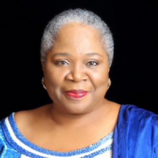 Legendary Nigerian Singer And Actress, Onyeka Onwenu, Sl¥Mps To Her Death After Performing At A Party In Lagos Onyeka Onwenu
